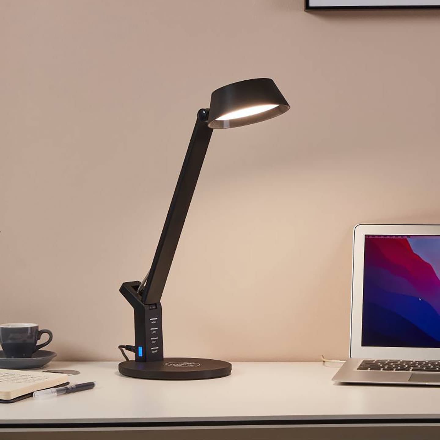 Aurora Lamb lamp, ambient lighting